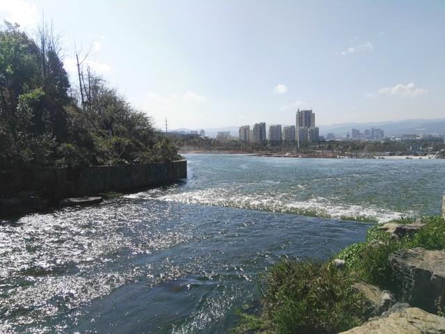 玉溪導(dǎo)游協(xié)會(huì)_介紹玉溪的導(dǎo)游詞_介紹玉溪的導(dǎo)游詞200字